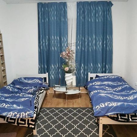 1 Zimmerwohnung Mit Kueche, Balkon Und Badezimmer In Duesseldorf Apartmen Düsseldorf Exterior foto
